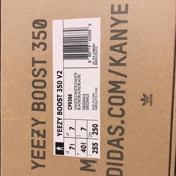 Adidas Yeezy Boost 350 V2 Black/White - Picture 9 of 11